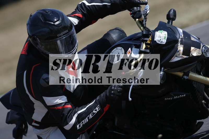 Archiv-2023/28 05.06.2023 Moto Club Anneau du Rhin/vert-medium/31-1